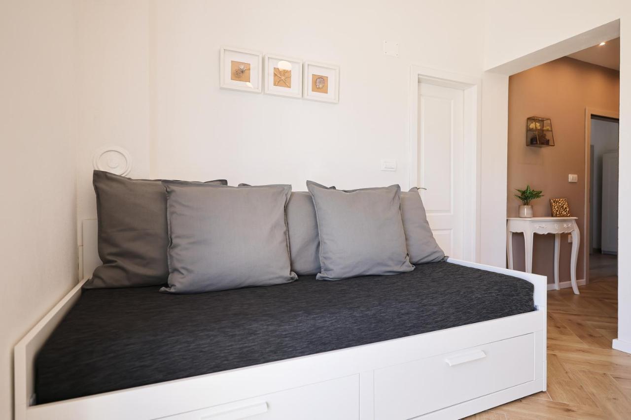 Apartments Marta Verunic Luaran gambar